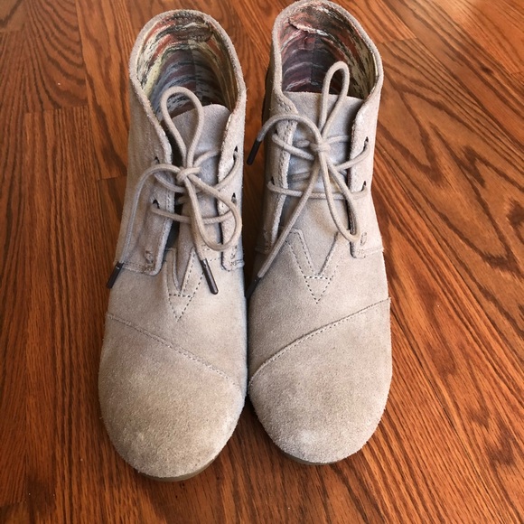 Toms Suede Wedge Booties - Picture 2 of 5